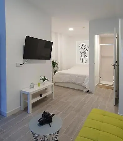 De 2020 A Estrenar En Pleno Centro1b Apartment Algeciras