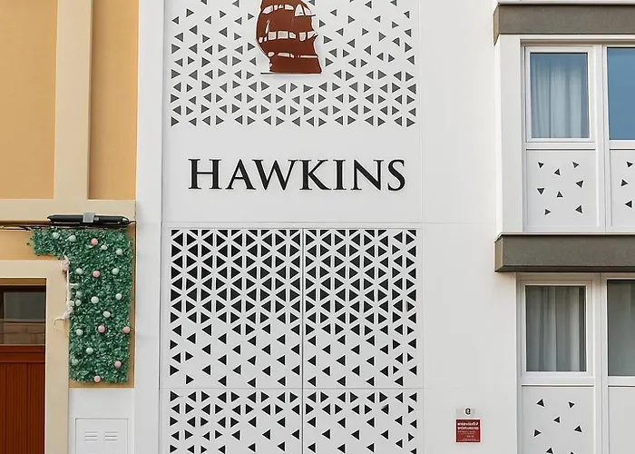 By Hawkins Exterior 1b Apartment *